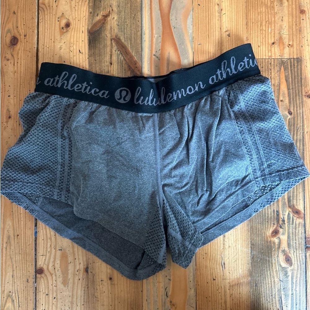 Lululemon shorts 4